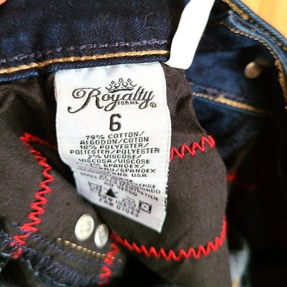 Royalty Jeans - Picture 4 of 4